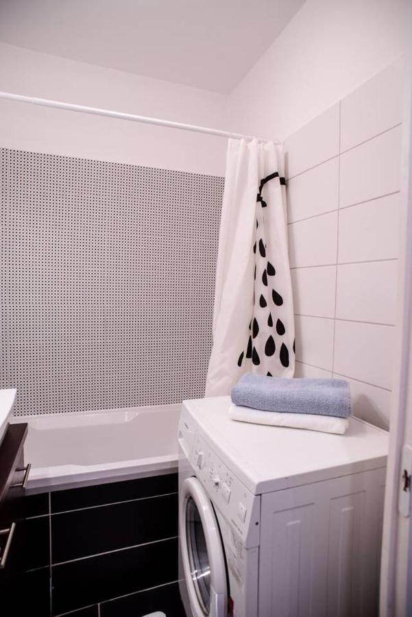 Peaceful, Cozy And New Apartment With Balcony Budapest Extérieur photo