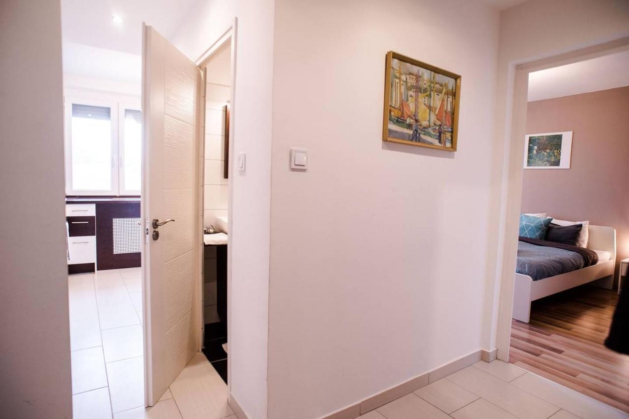 Peaceful, Cozy And New Apartment With Balcony Budapest Extérieur photo